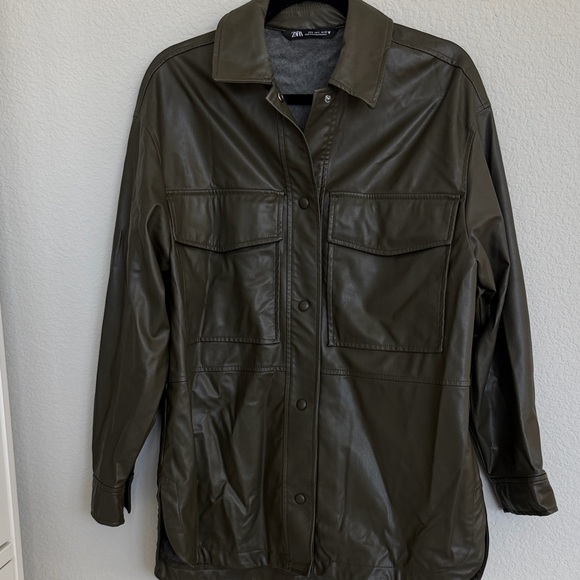 Zara Women’s Green Faux Leather Jacket - Picture 3 of 8